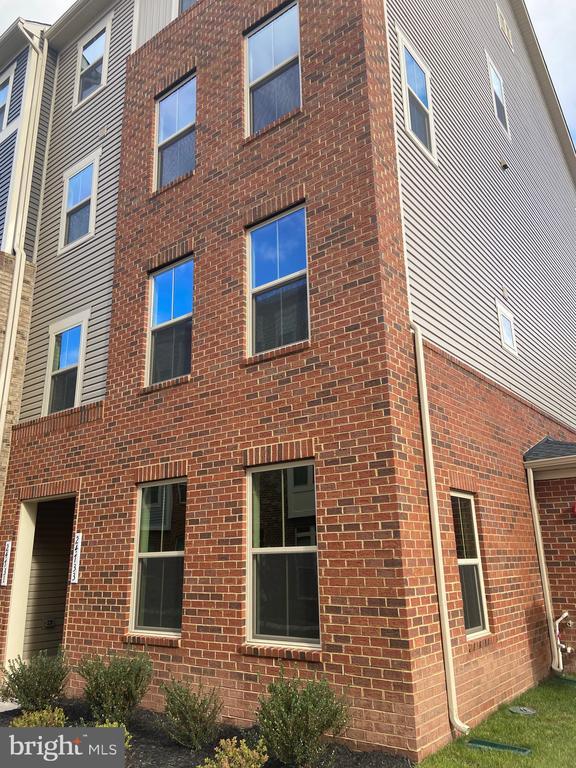 Foto del edificio - 24733 Monk Meadows Terrace