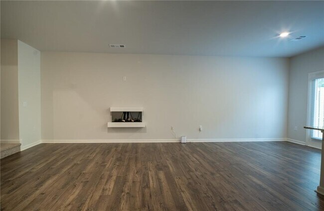 Foto del edificio - 25 Stoneybrook Dr