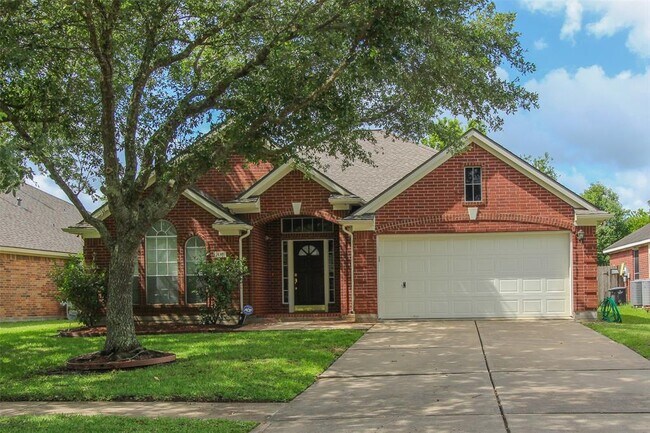 Foto del edificio - 14106 Whitlock Dr
