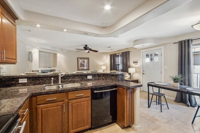 Foto del edificio - 8534 E Portland St