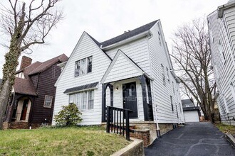 Building Photo - 3579 Riedham Rd