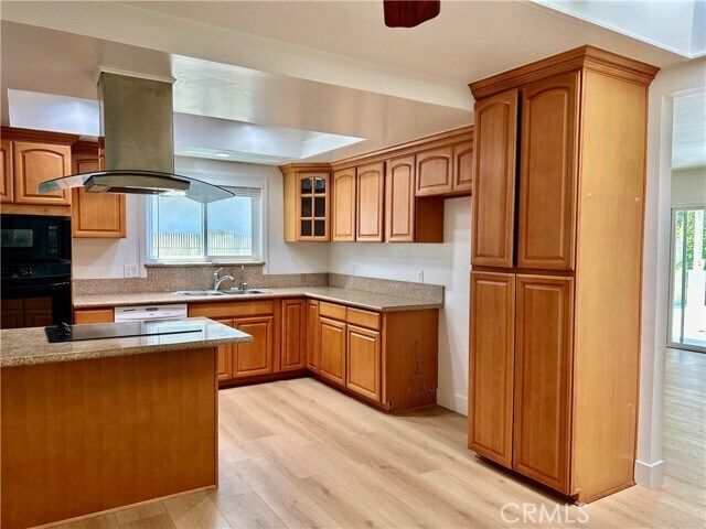 Foto del edificio - 16701 Trudy Ln
