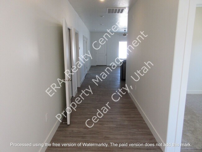 Foto del edificio - 2258 N 550 W