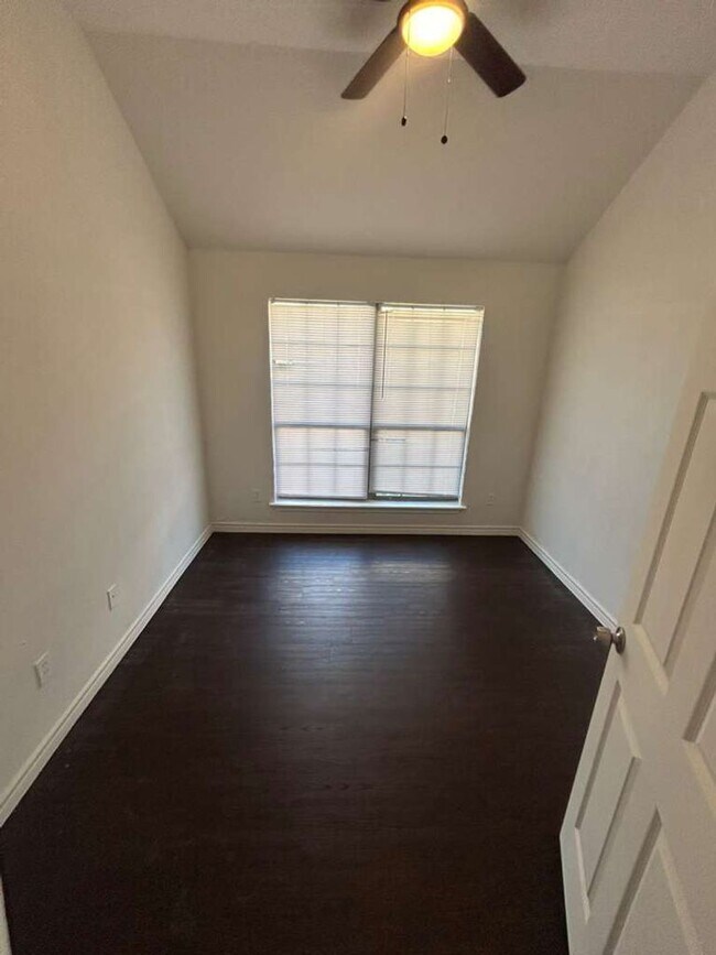 Foto del edificio - 2805 Spanish Bay Ln