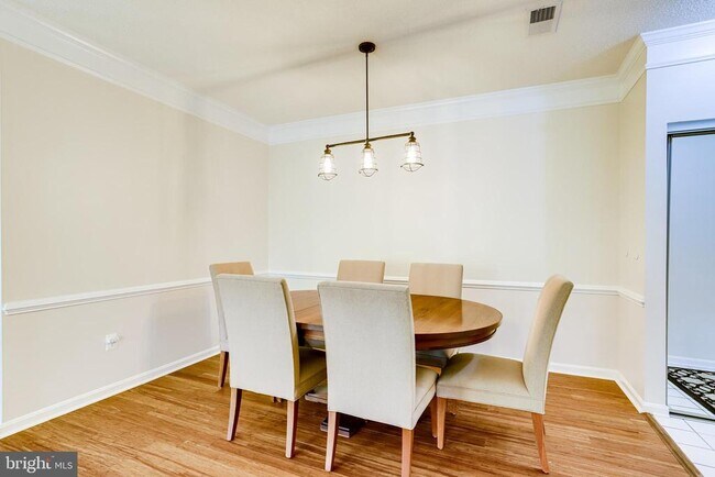 Foto del edificio - 12190 Abington Hall Pl