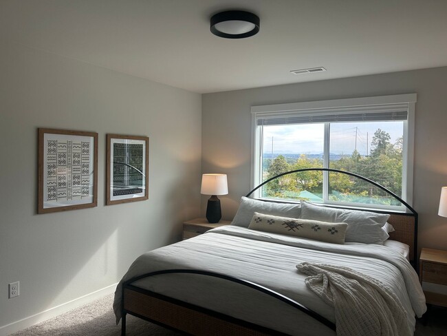 Building Photo - Brand-New 3BD Home in Camas — Move-In Ready!