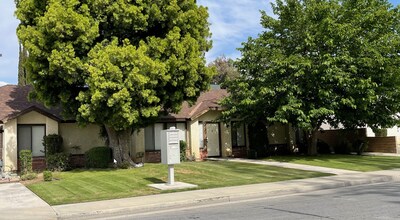 Building Photo - 700 Quailridge Rd