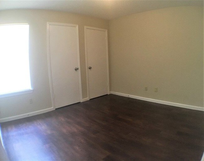 Building Photo - 3600 24th Street Cv