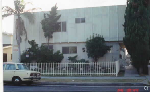 Building Photo - 511 Venice Way