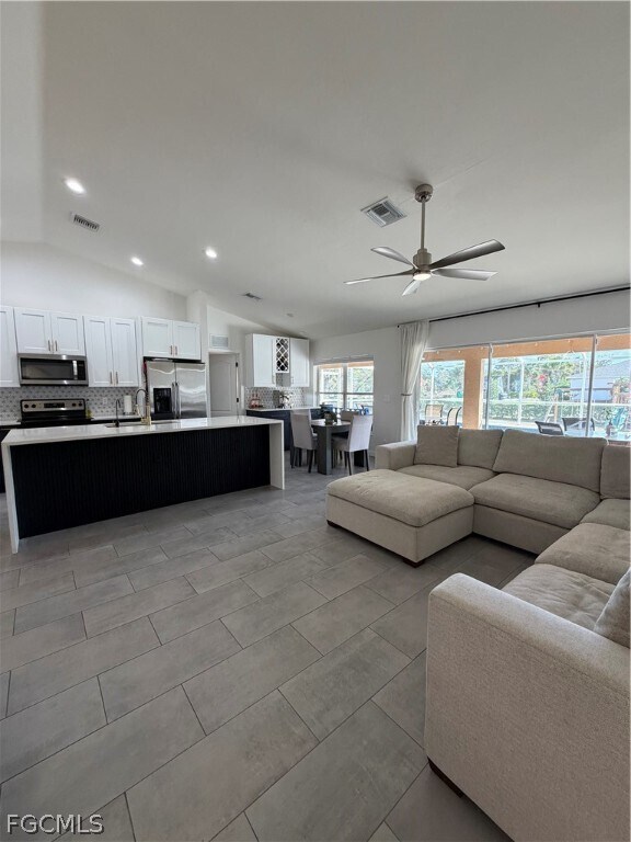 Foto del edificio - 4503 5th St W