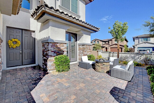 Foto del edificio - 320 Oakrun Ct