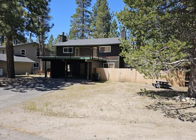 Building Photo - 2282 Blitzen Rd