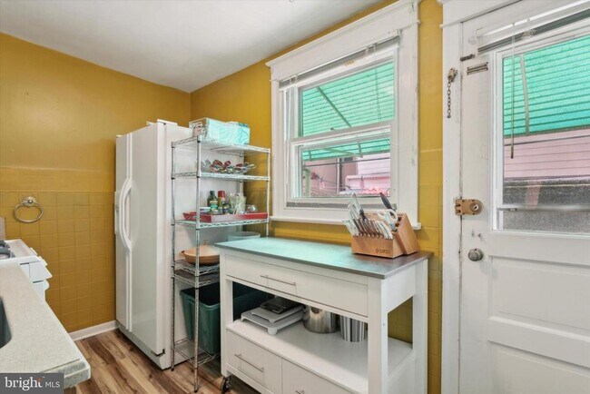 Foto del edificio - 3147 Edgemont St