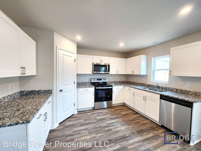 Foto del edificio - 4 br, 2.5 bath House - 10083 Cerritos Drive