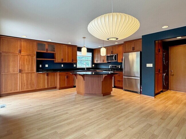Foto del edificio - 23557 24th Ave W