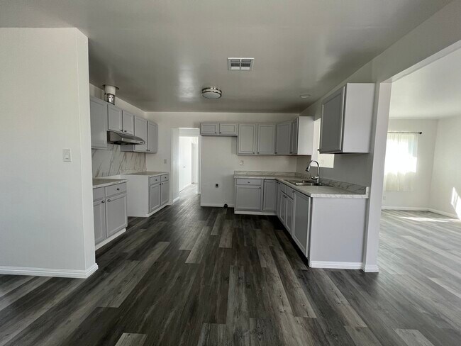 Kitchen and Dining - 5222 La Madera Ave
