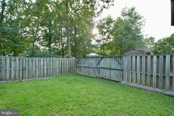 Foto del edificio - 8511 White Pine Dr