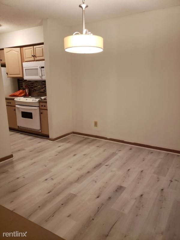 Foto del edificio - 2 br, 2 bath Condo - 11062 Harrowfield Rd