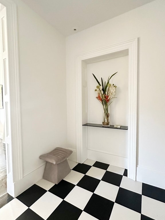 Building Photo - 17 Gloucester St