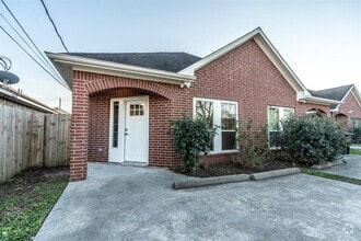 Building Photo - 1116 Ryon St