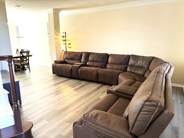 Building Photo - 8807 Splitarrow Dr