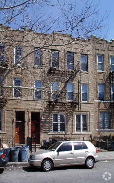 Primary Photo - 1669 76th St