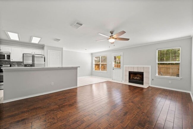 Building Photo - 26 Musgrove Pl