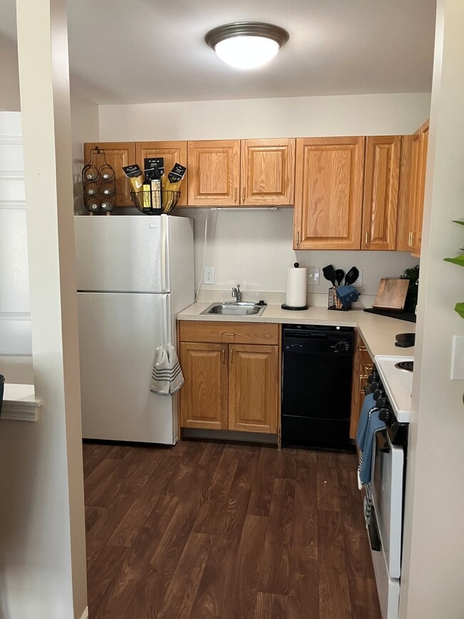 Building Photo - American House Village of Rochester Hills