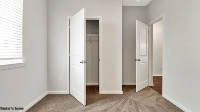 Photo - 467 St Kitts Way House