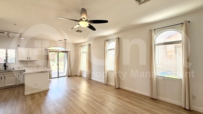 Building Photo - 16620 S 48th St
