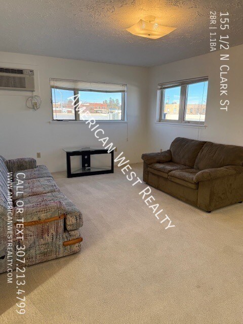 Foto del edificio - 155 1/2 N Clark St-