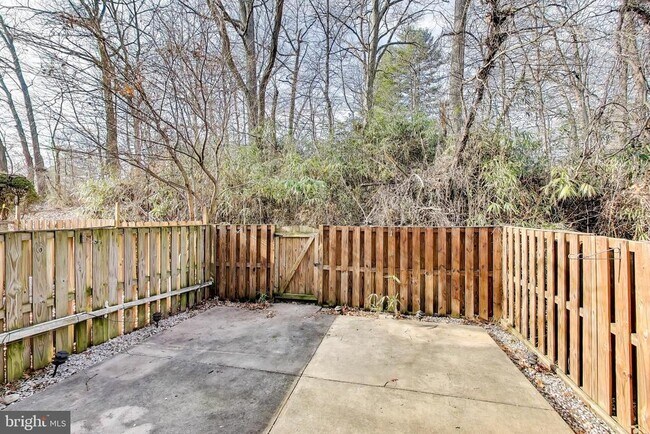 Foto del edificio - 20210 Maple Leaf Ct