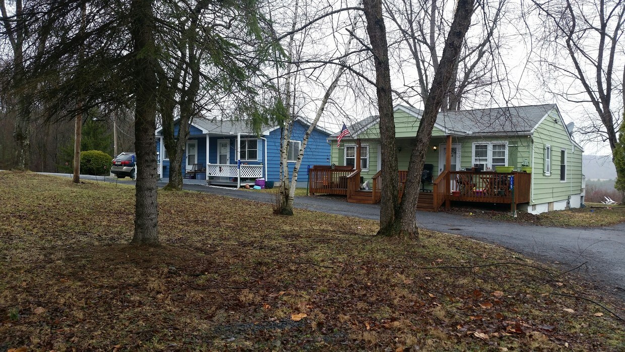 Dúplex - Northview Cottages & Apts