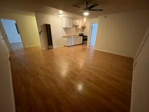 Building Photo - 814 E Erna Ave Building Photo - 814 E Erna Ave