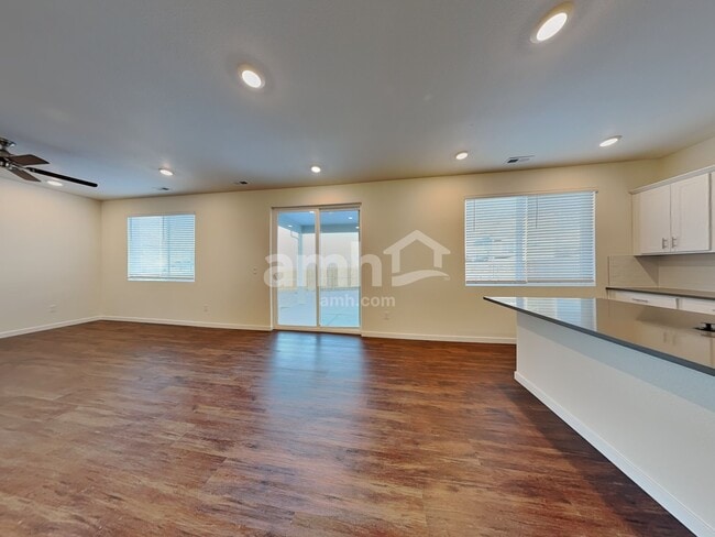 Building Photo - 6054 Walleye Dr