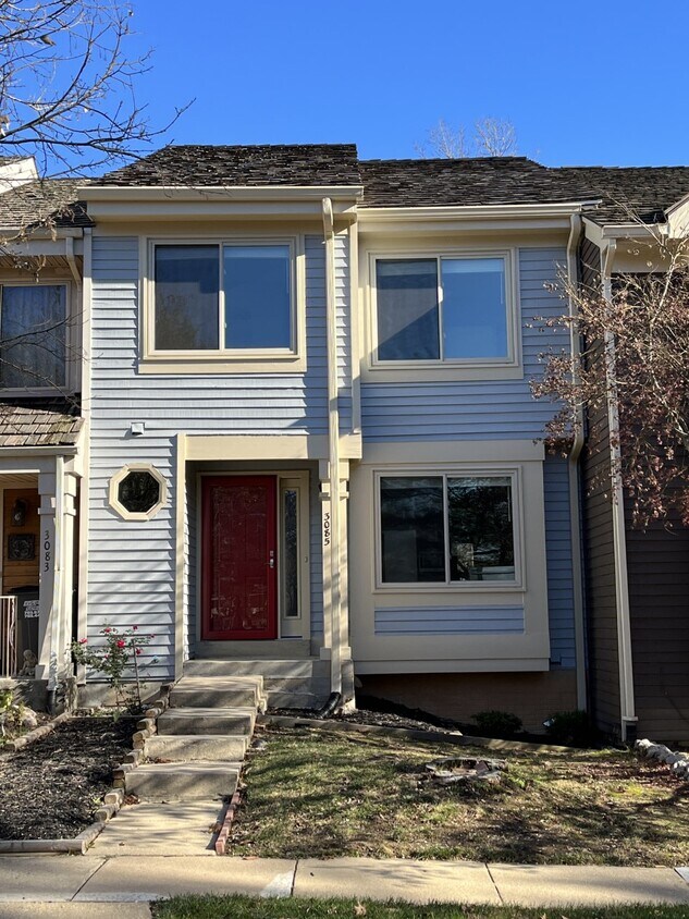 Foto principal - 3085 Bridgeton Ct