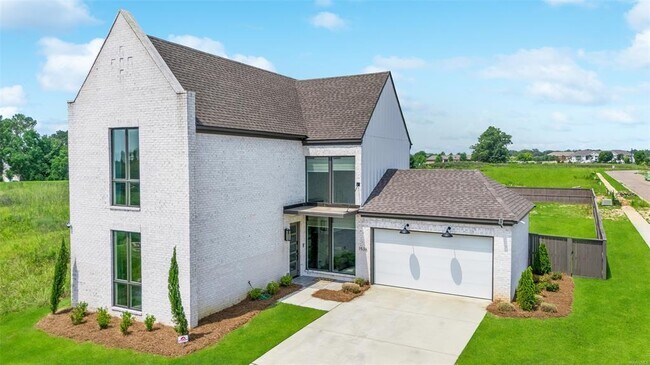 Foto del edificio - 1536 Grantham Dr