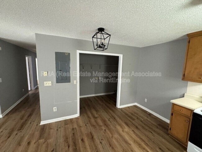 Foto del edificio - 424 N 8th St