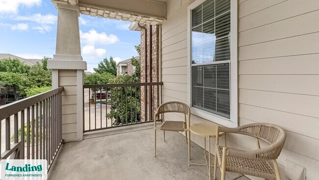 Foto del edificio - 6101 N Riverside Dr