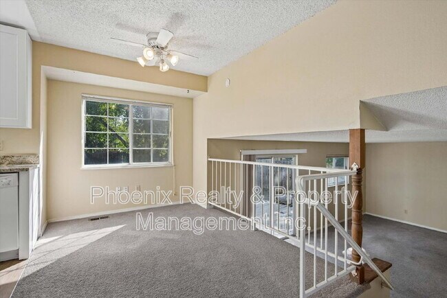 Building Photo - 214 S Tyler Ave