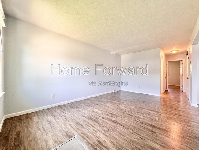 Building Photo - 3533 Honey Jay Ct