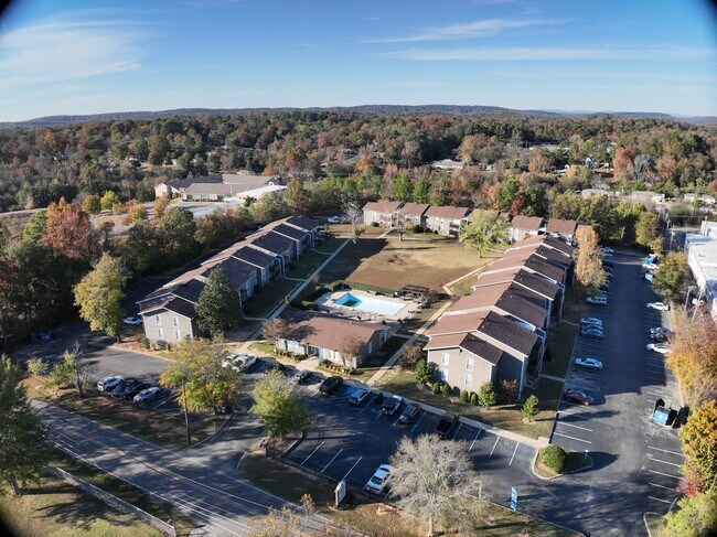 Exterior 3D - The Raintree Apartments