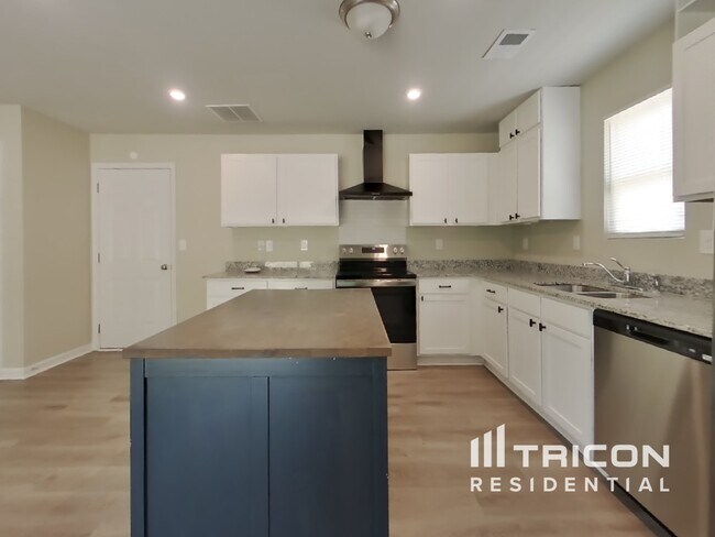 Foto del edificio - 340 Indian Lake Trail