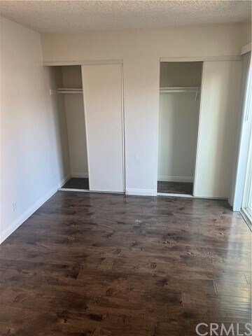 Building Photo - 3025 Lashbrook Ave