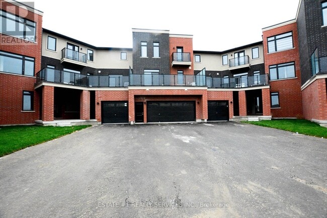 Photo du bâtiment - 357 Veterans Drive