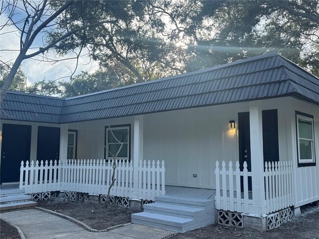 Building Photo - 1156 Orange Ave