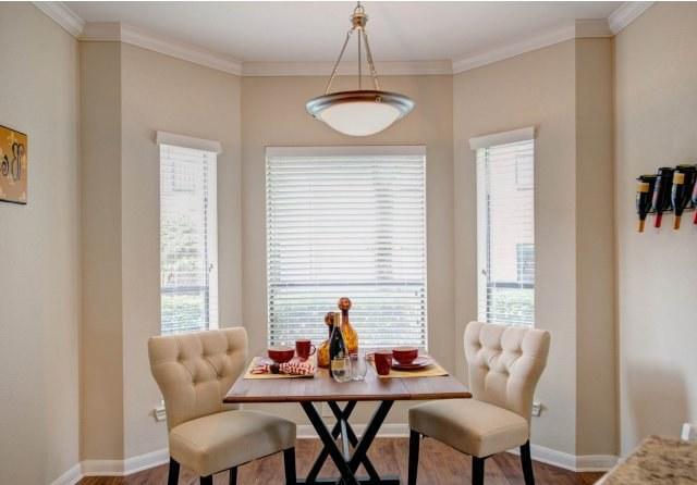 Foto del edificio - 1 bedroom in The Woodlands TX 77381