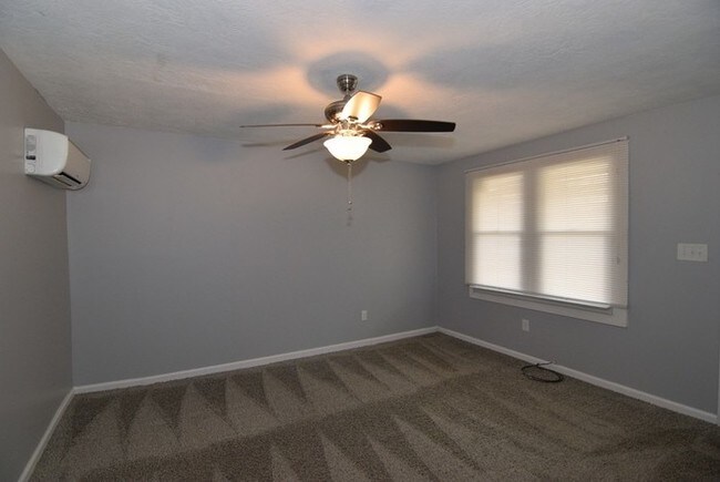 Foto del edificio - 1 Bedroom Duplex For Lease