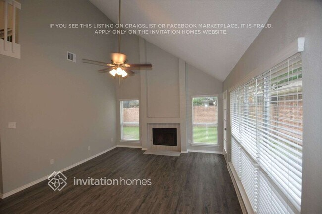 Building Photo - 3807 Branch Hollow Cir