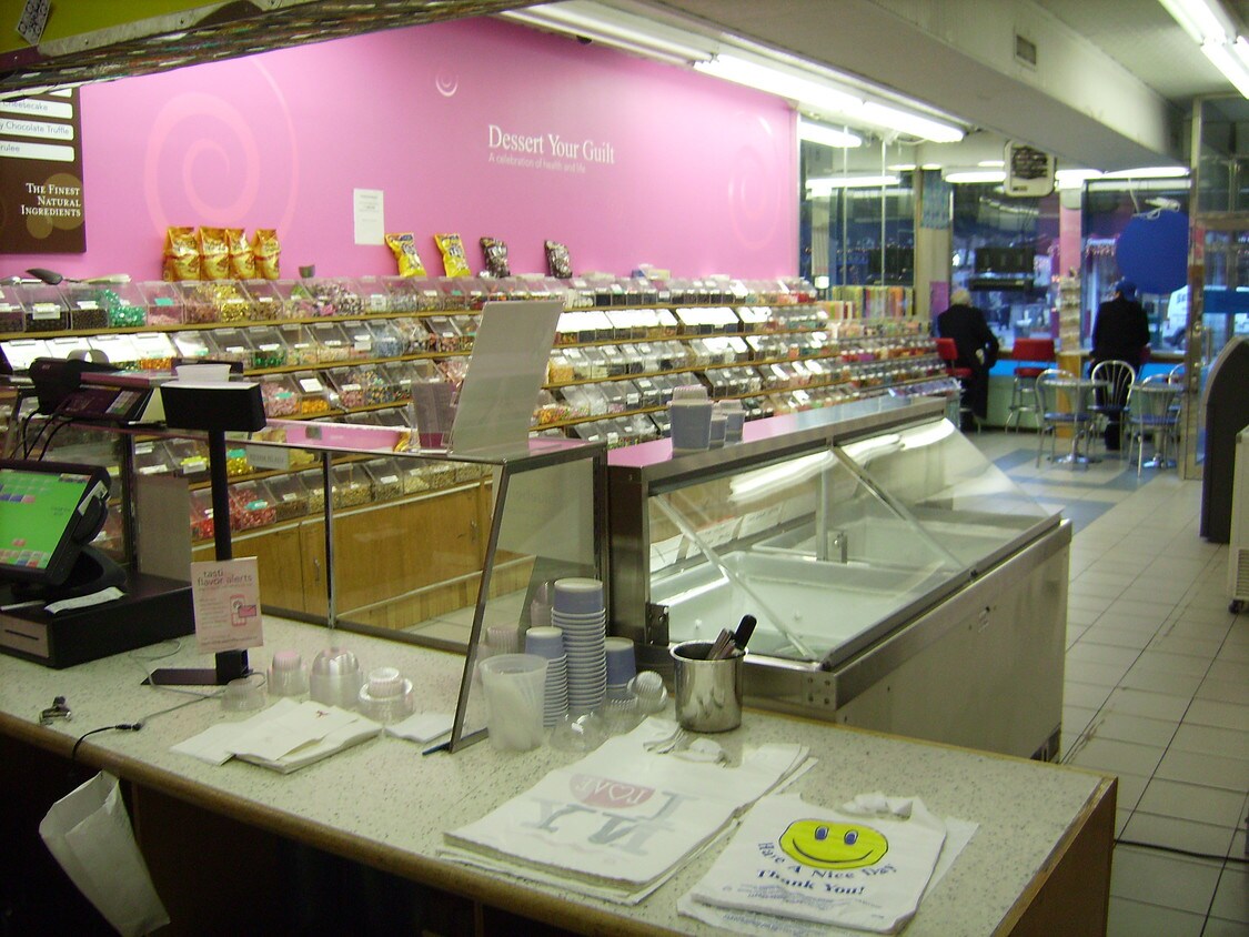 Foto del edificio - 979 Second Ave